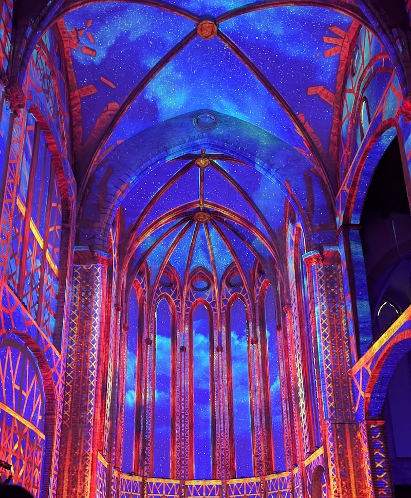 Fotografia de Église Saints-Apôtres-Pierre-et-Paul