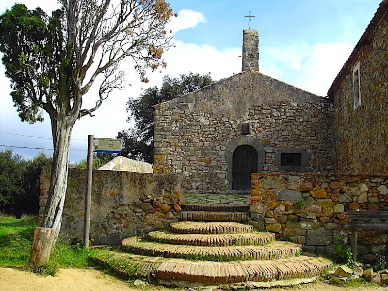 Fotografia de Ermita de Sant Mateu del Bosc