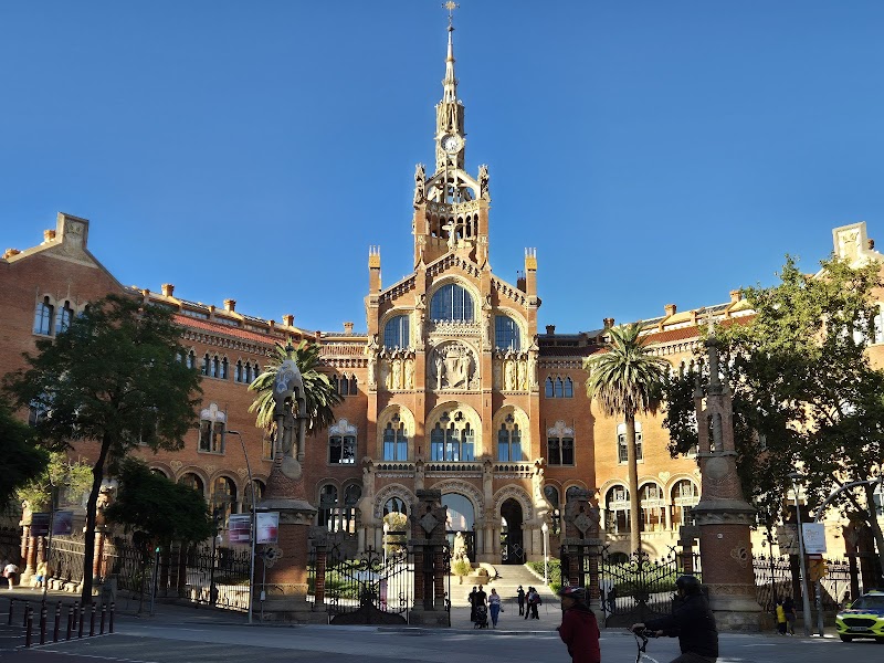 Fotografia de Església de l'hospital de la Santa Creu i Santa Pau