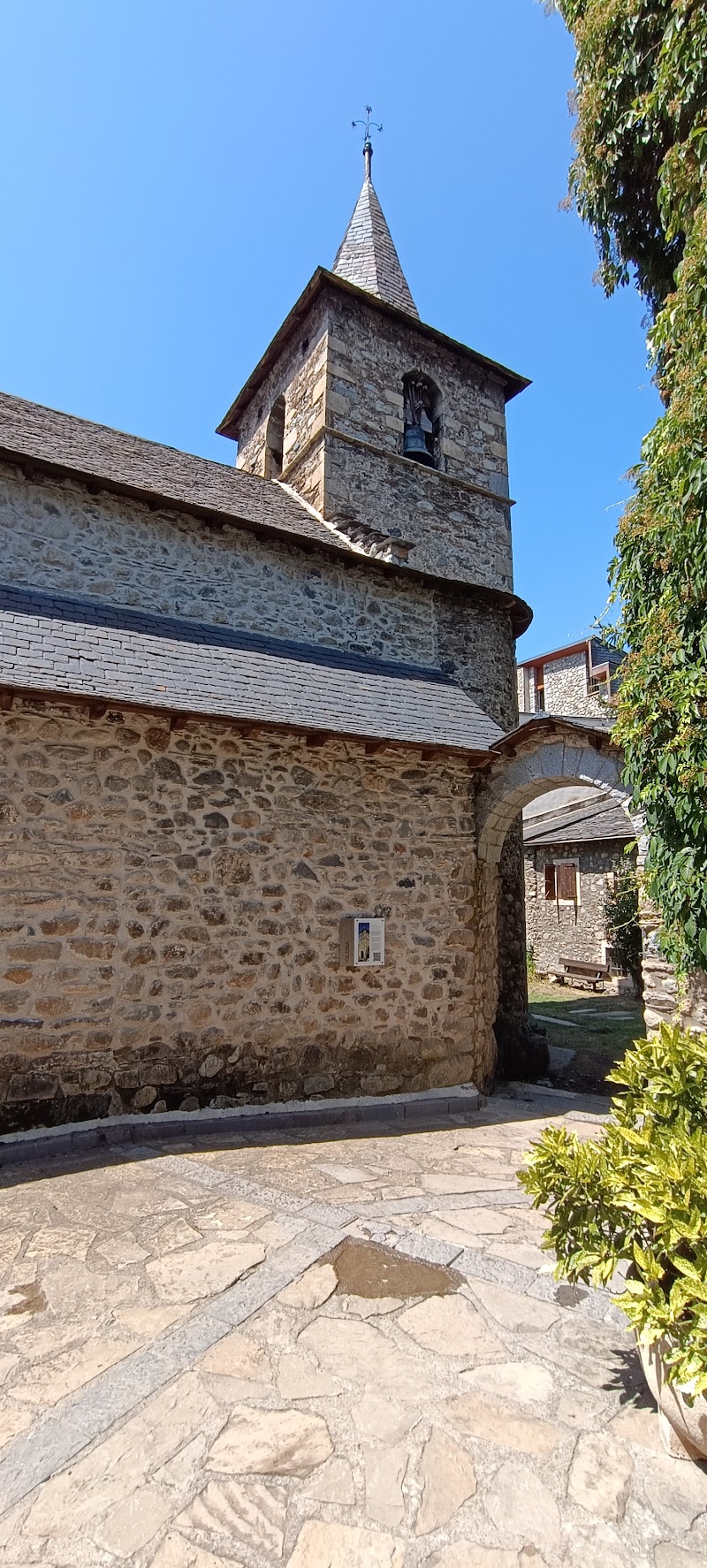 Fotografia de Iglesia de San Pedro Apóstol de Anciles