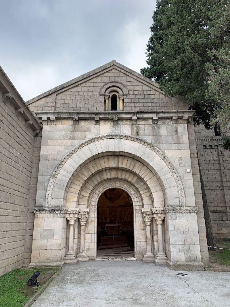 Fotografia de Monestir Romànic de Sant Miquel