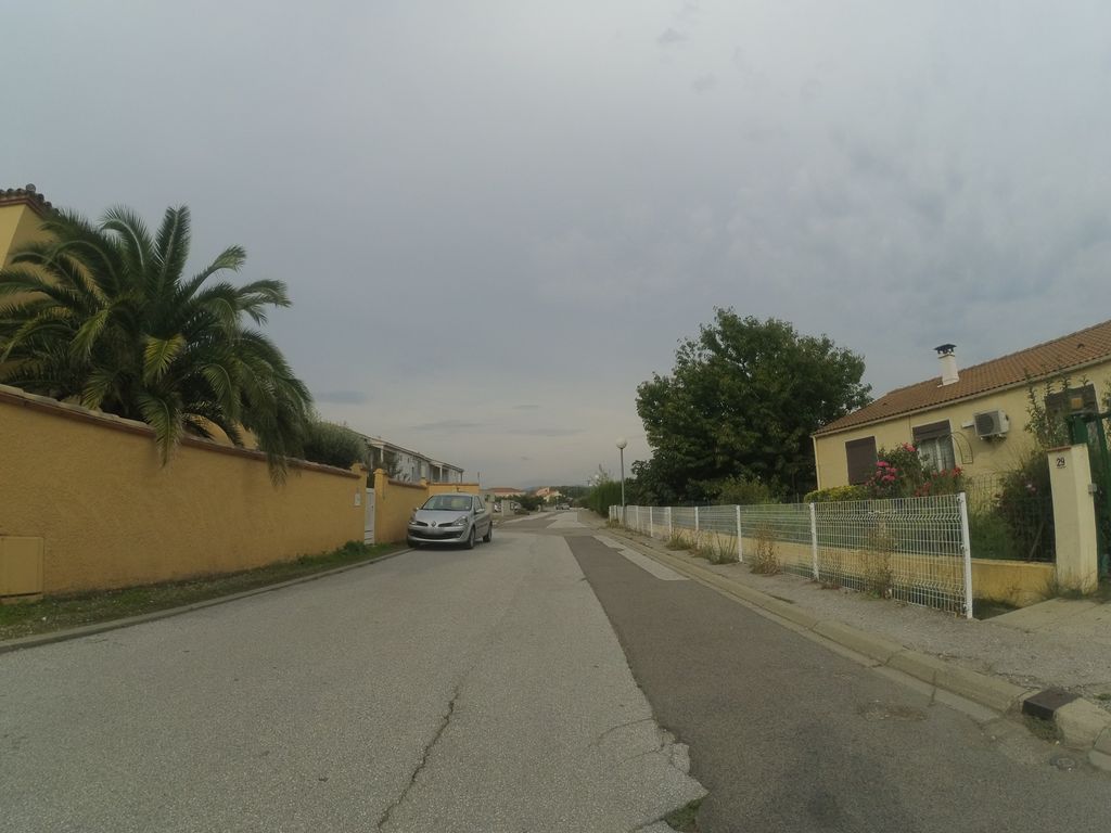Fotografia de Salle du Royaume des Témoins de Jéhovah