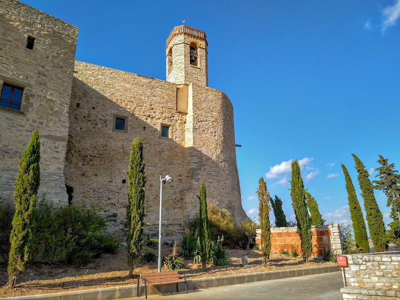 Fotografia de Sant Pere de Montfalcó Murallat